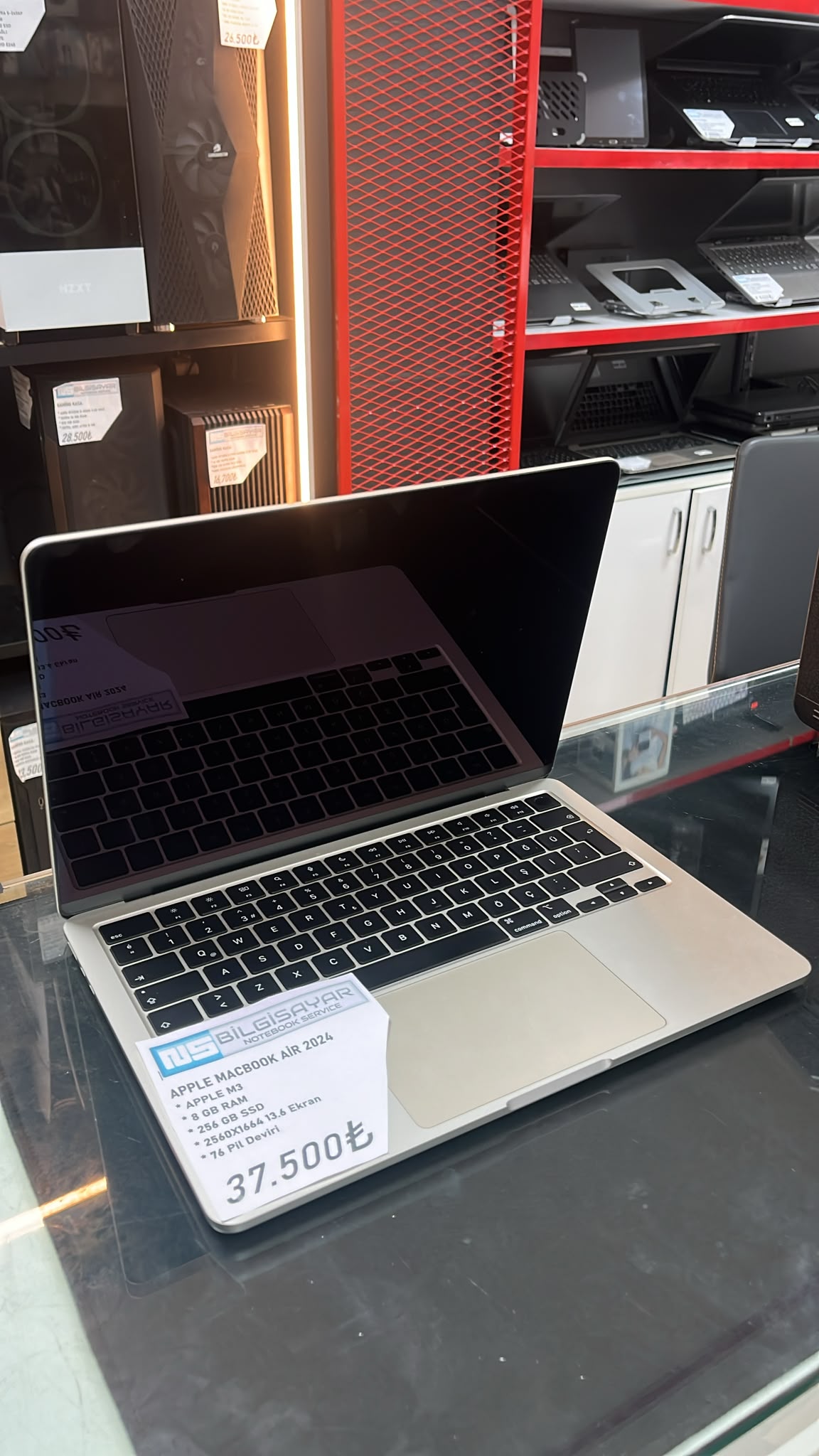 APPLE MACBOOK AİR 2024