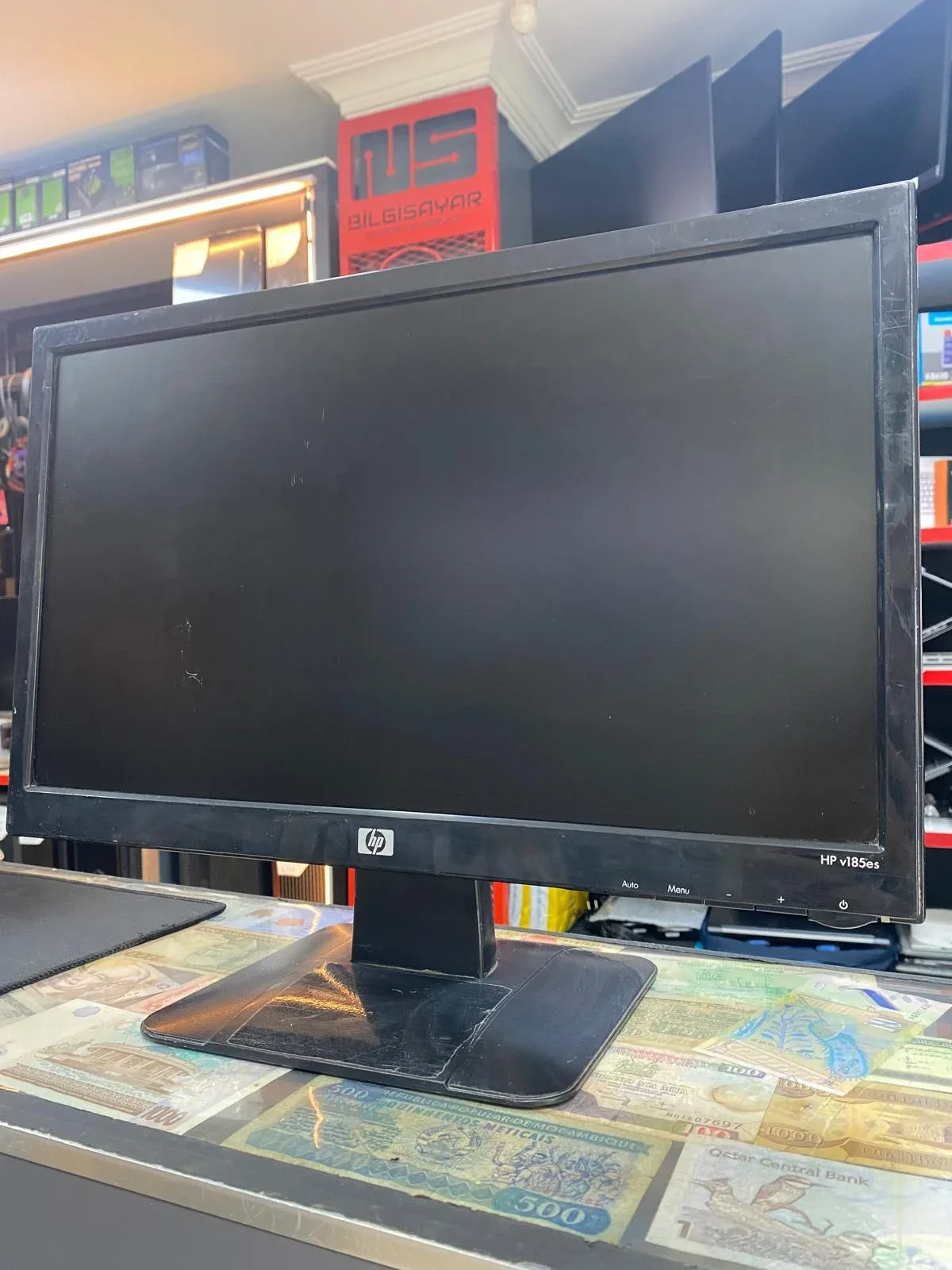 HP v185es